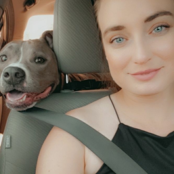 Meet your Posher, Kimberly - Picture 5 of 8